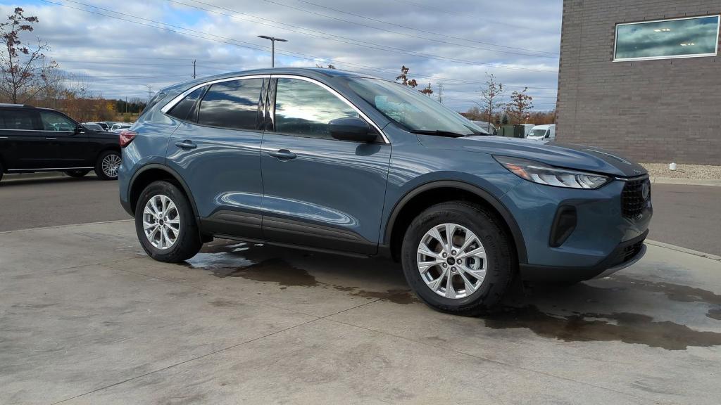 new 2024 Ford Escape car, priced at $34,203