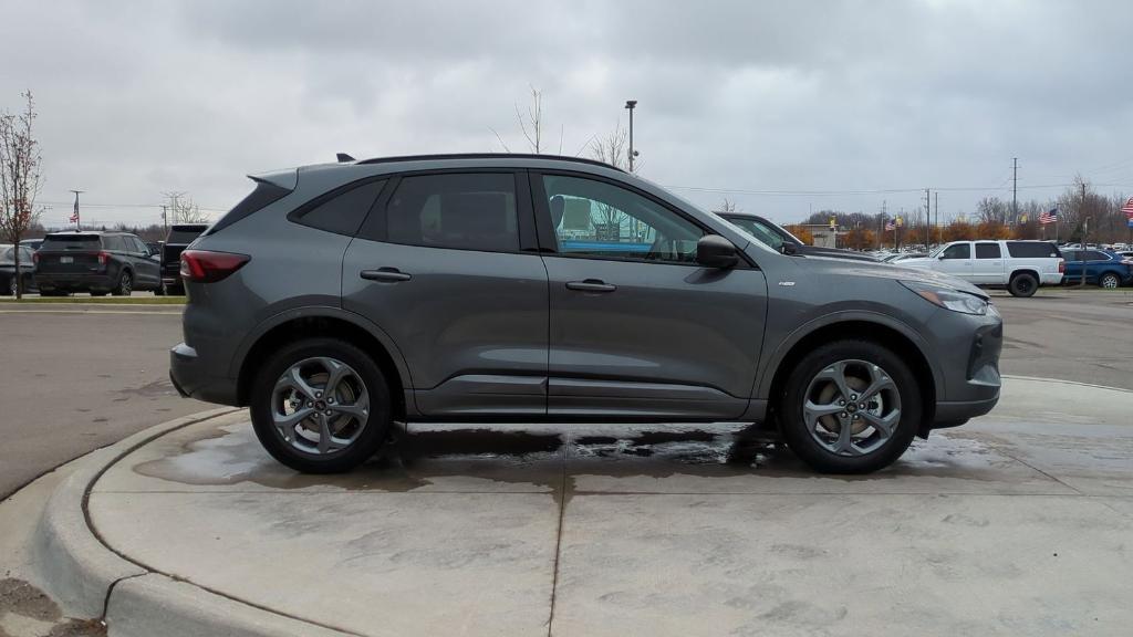 new 2024 Ford Escape car, priced at $32,204