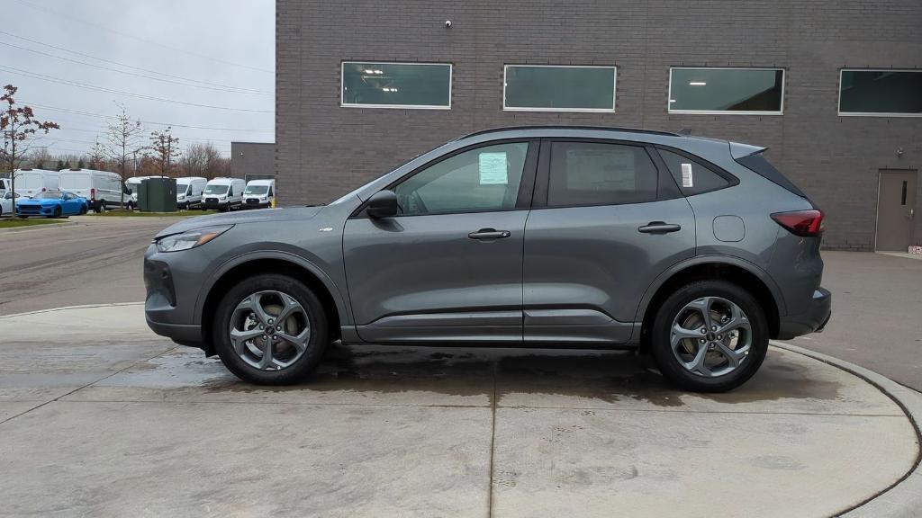 new 2024 Ford Escape car, priced at $32,204