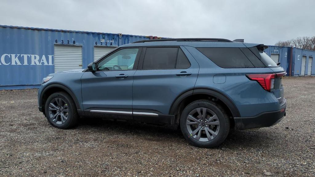 new 2025 Ford Explorer car, priced at $43,721