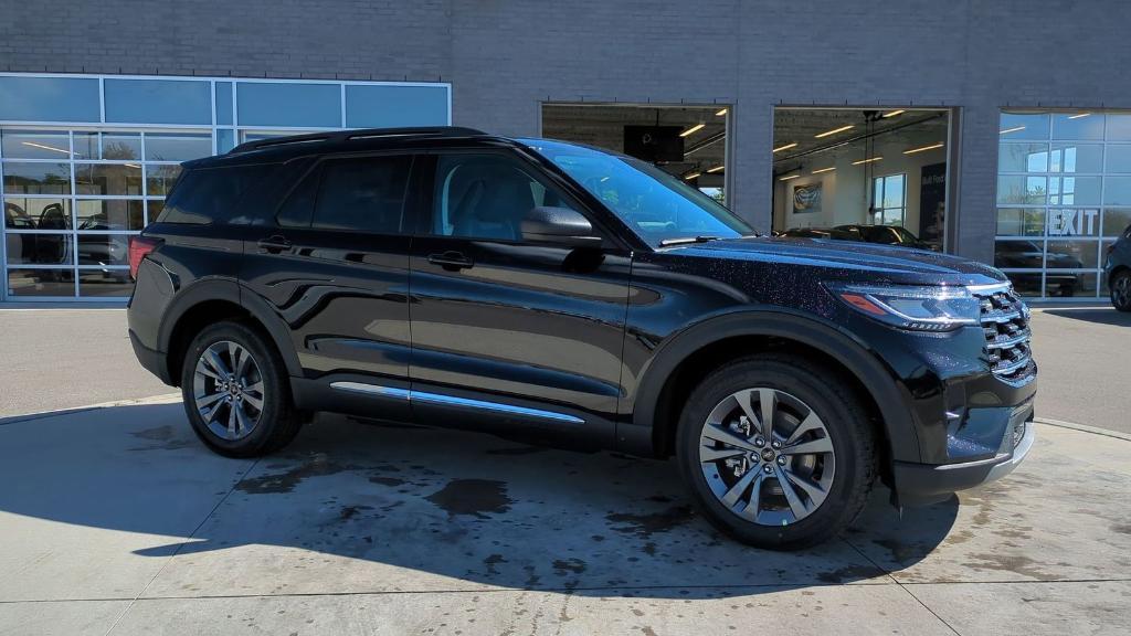 new 2025 Ford Explorer car, priced at $46,045