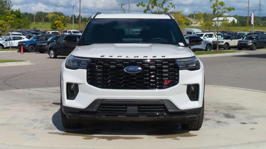 new 2025 Ford Explorer car, priced at $56,980