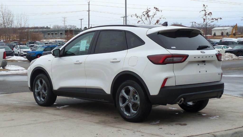 new 2025 Ford Escape car, priced at $35,100