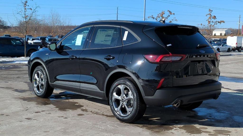 new 2025 Ford Escape car, priced at $32,566