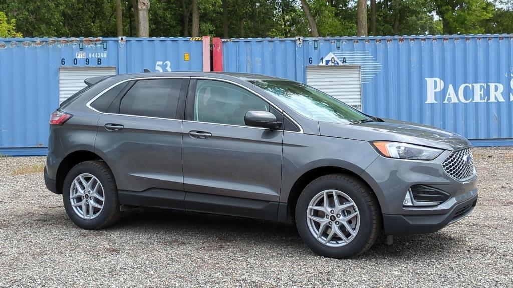 new 2024 Ford Edge car, priced at $39,754