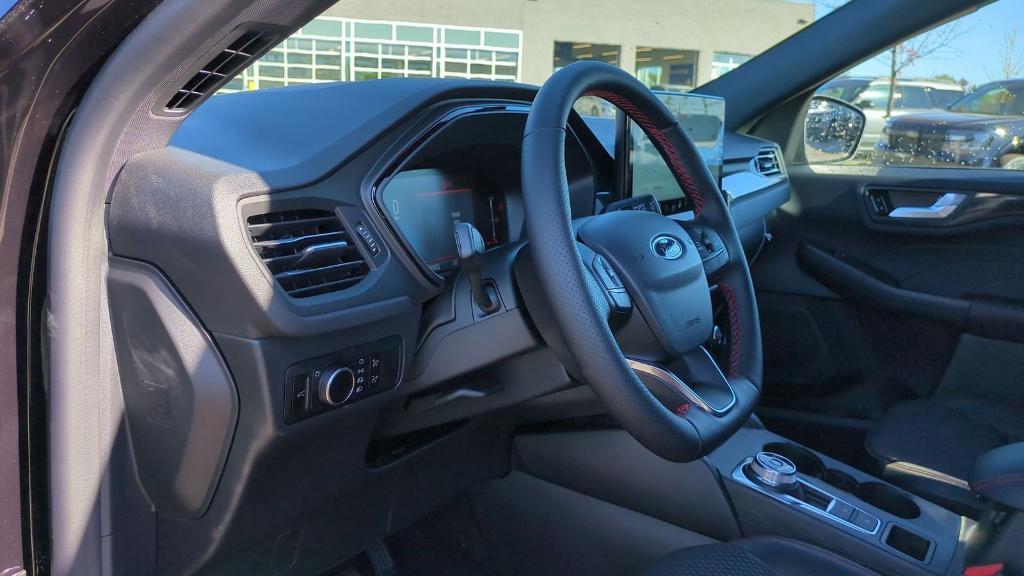 new 2025 Ford Escape car, priced at $31,952