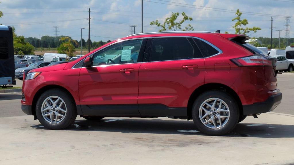 new 2024 Ford Edge car, priced at $35,911