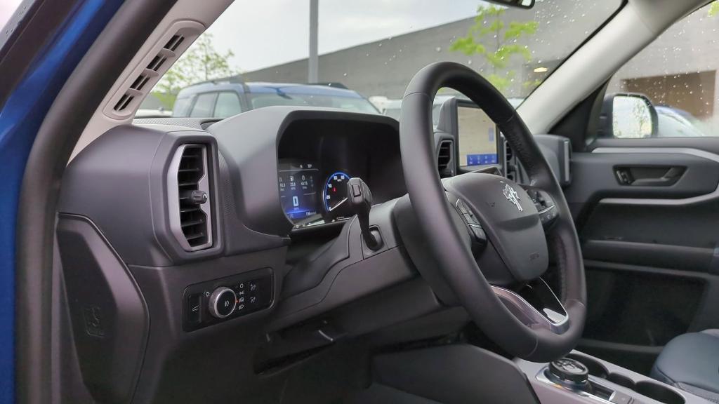 new 2024 Ford Bronco Sport car, priced at $37,023