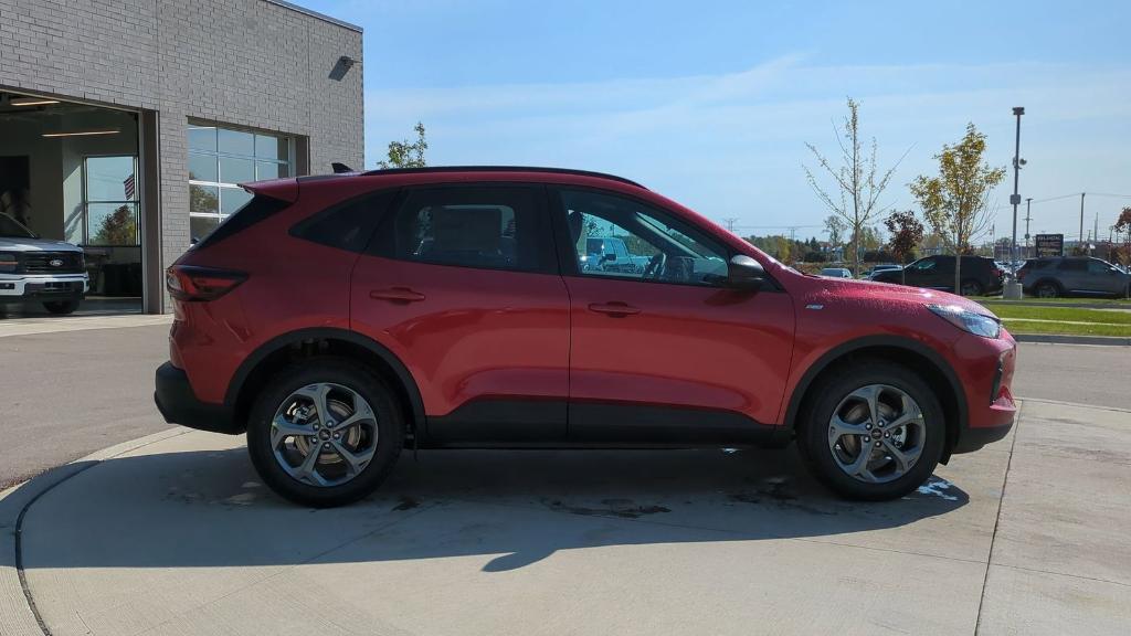 new 2025 Ford Escape car, priced at $31,368