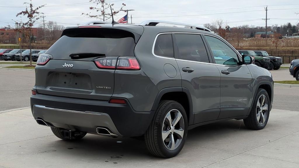 used 2019 Jeep Cherokee car, priced at $19,995