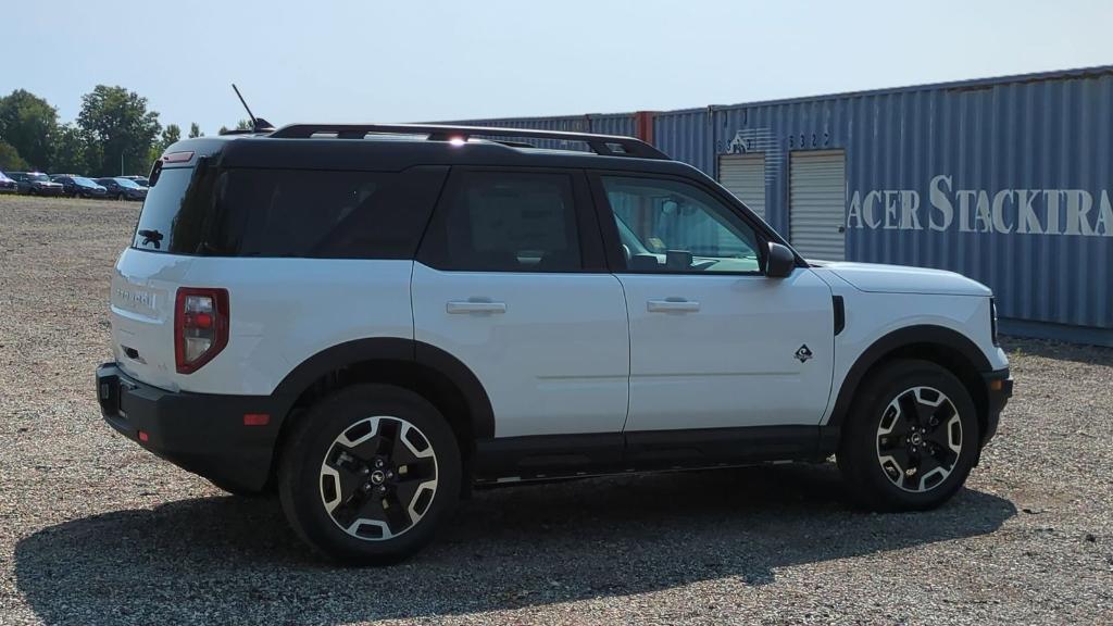 new 2024 Ford Bronco Sport car, priced at $35,608