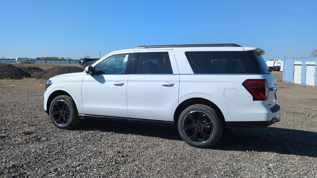 new 2024 Ford Expedition Max car, priced at $75,657