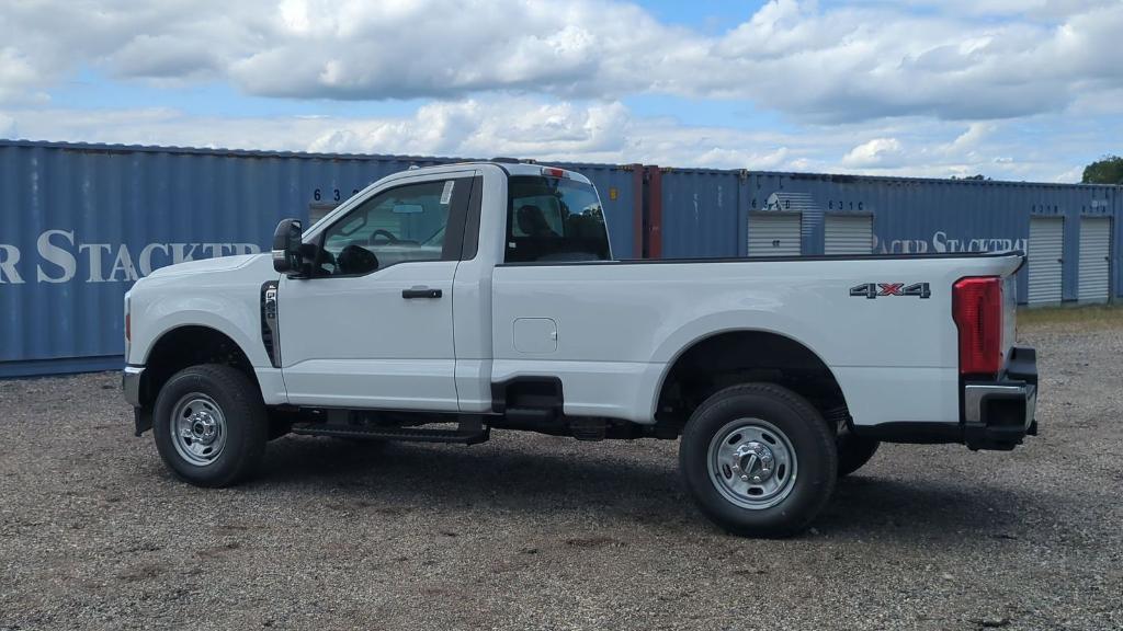 new 2024 Ford F-250 car, priced at $44,808