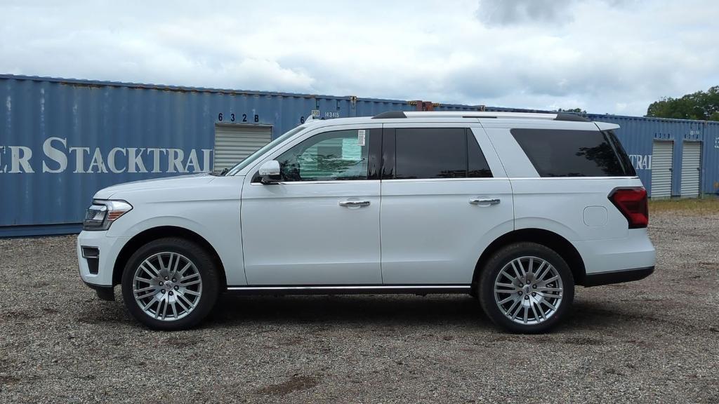 new 2024 Ford Expedition car, priced at $71,210