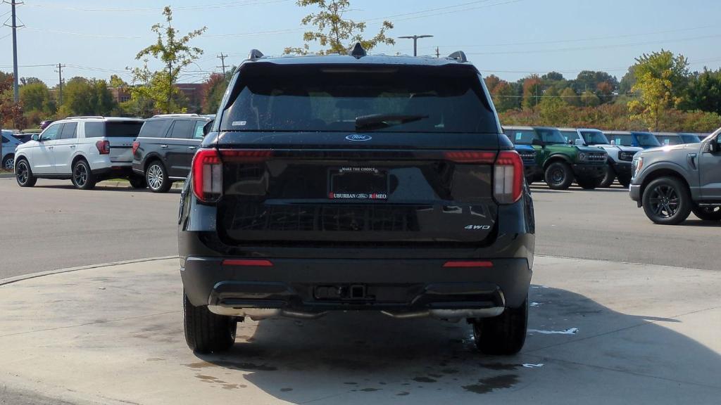 new 2025 Ford Explorer car, priced at $44,624