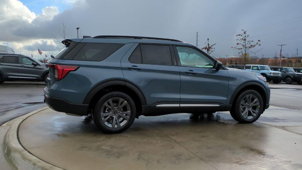 new 2025 Ford Explorer car, priced at $45,150