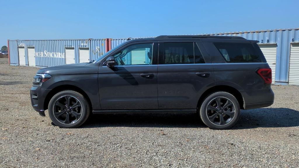 new 2024 Ford Expedition car, priced at $76,357