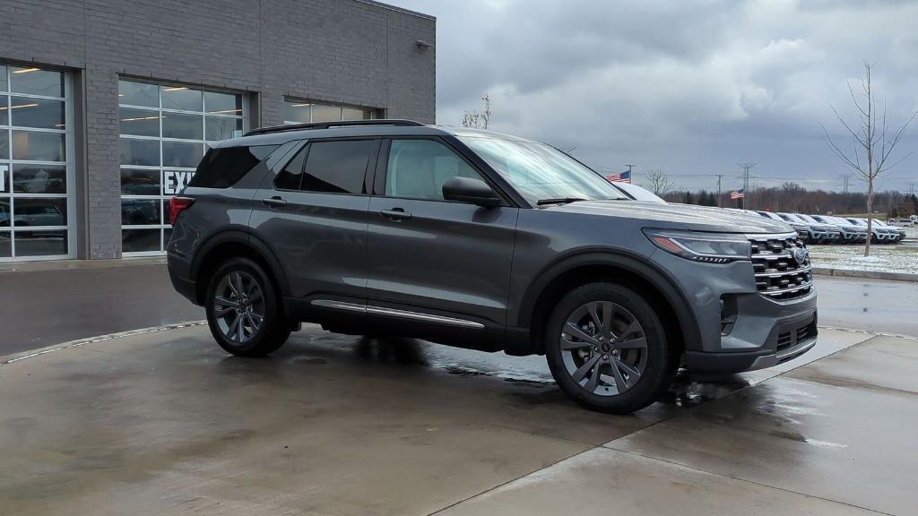 new 2025 Ford Explorer car, priced at $43,025