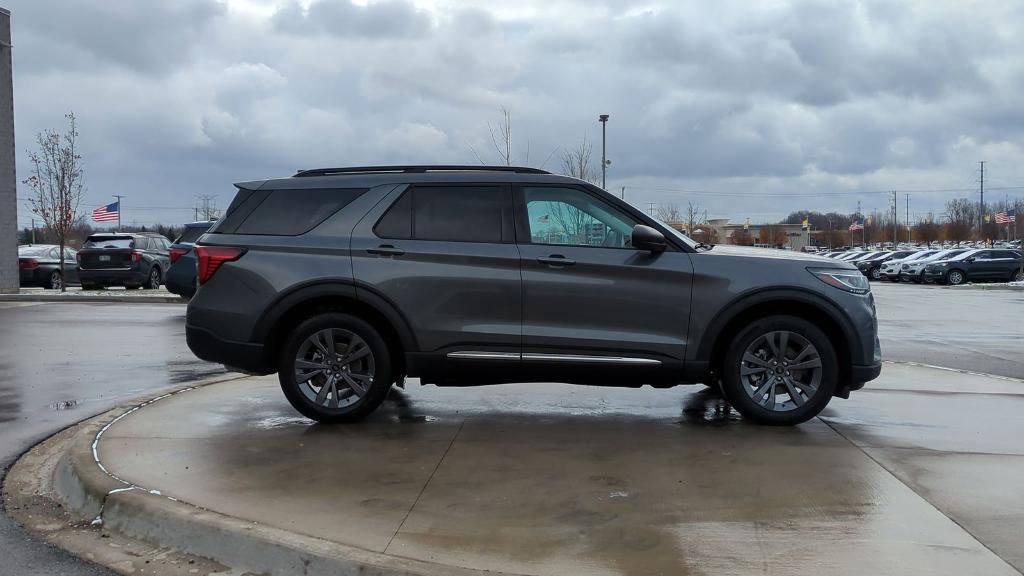 new 2025 Ford Explorer car, priced at $43,025