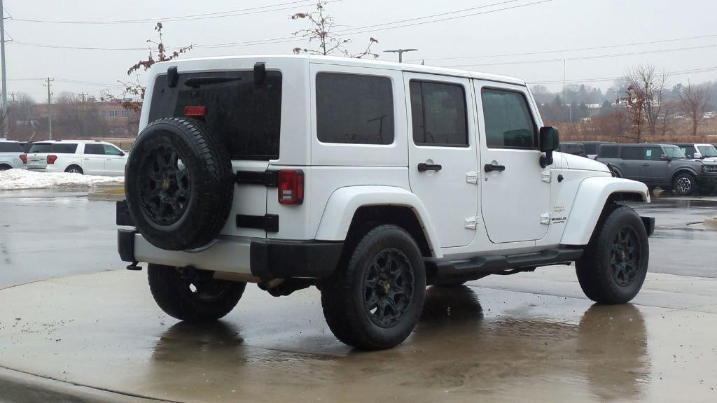 used 2015 Jeep Wrangler Unlimited car, priced at $17,995