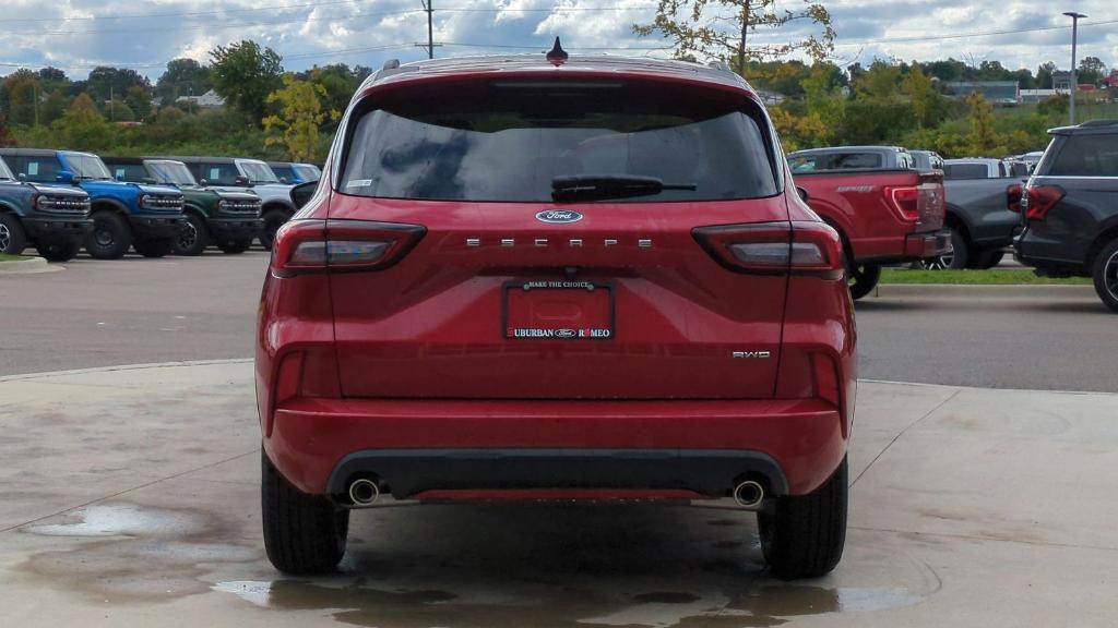 new 2024 Ford Escape car, priced at $32,468