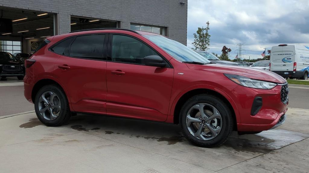 new 2024 Ford Escape car, priced at $32,468