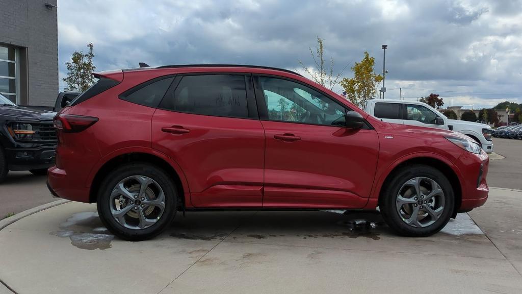 new 2024 Ford Escape car, priced at $32,468