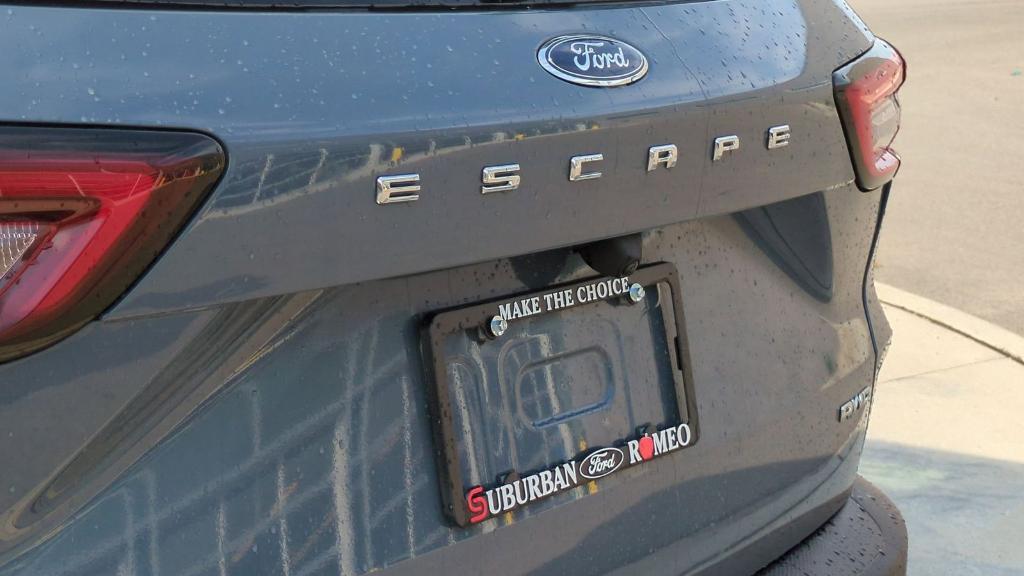 new 2025 Ford Escape car, priced at $34,560