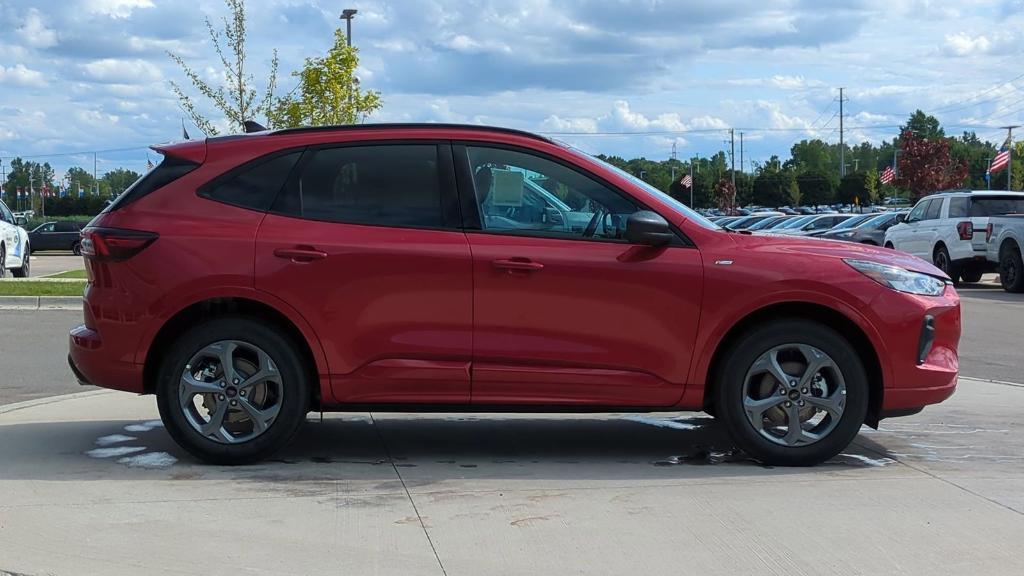 new 2024 Ford Escape car, priced at $32,465