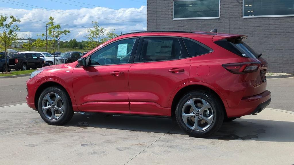 new 2024 Ford Escape car, priced at $32,465