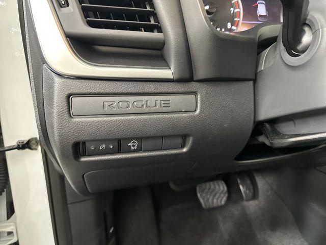 used 2025 Nissan Rogue car, priced at $26,590