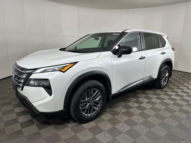 used 2025 Nissan Rogue car, priced at $26,590