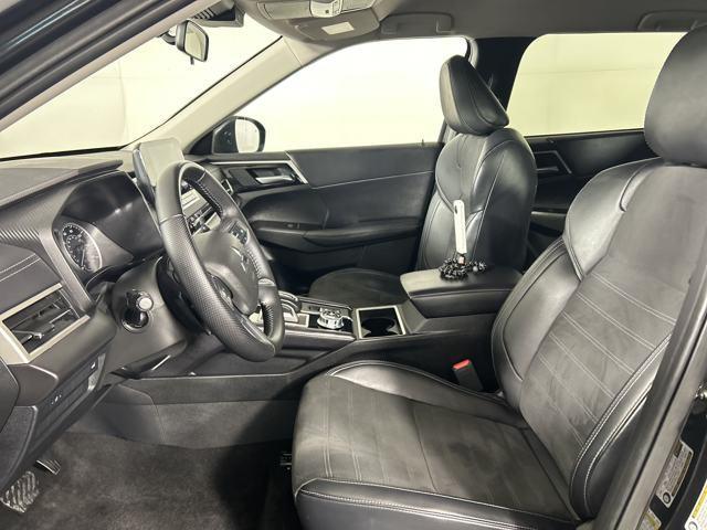 used 2024 Mitsubishi Outlander car, priced at $24,990