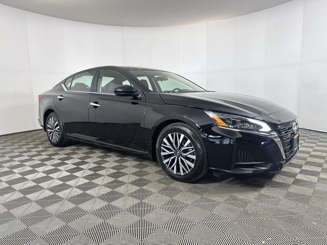 used 2024 Nissan Altima car, priced at $20,990