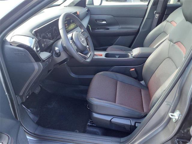 new 2025 Nissan Kicks car, priced at $27,949