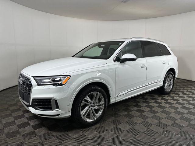 used 2022 Audi Q7 car, priced at $31,590