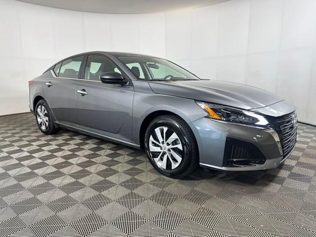 used 2025 Nissan Altima car, priced at $23,390