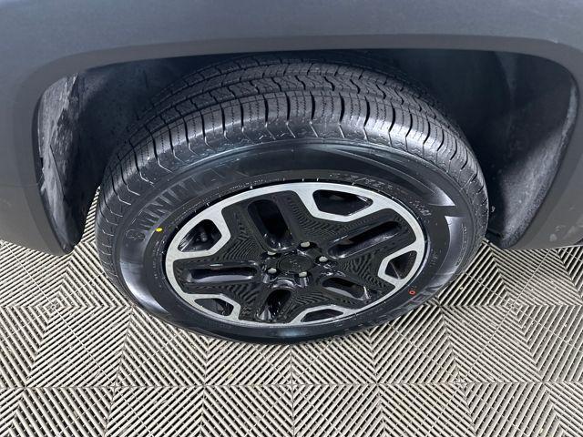used 2016 Jeep Renegade car, priced at $10,790