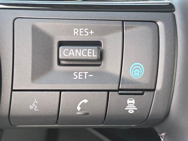 new 2025 Nissan Pathfinder car, priced at $49,656