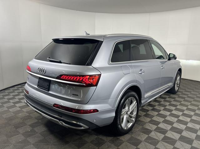 used 2022 Audi Q7 car, priced at $31,990