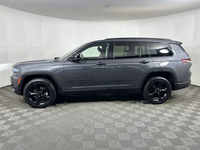 used 2022 Jeep Grand Cherokee L car, priced at $33,990