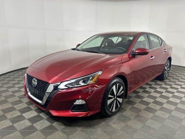 used 2022 Nissan Altima car, priced at $22,490