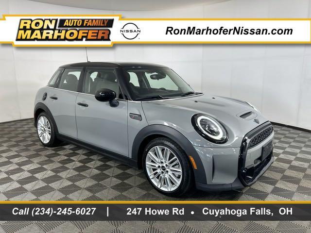 used 2022 MINI Hardtop car, priced at $21,440