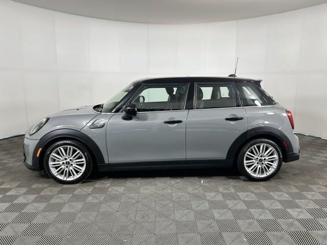 used 2022 MINI Hardtop car, priced at $20,990