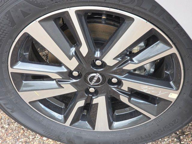 new 2025 Nissan Versa car, priced at $21,208