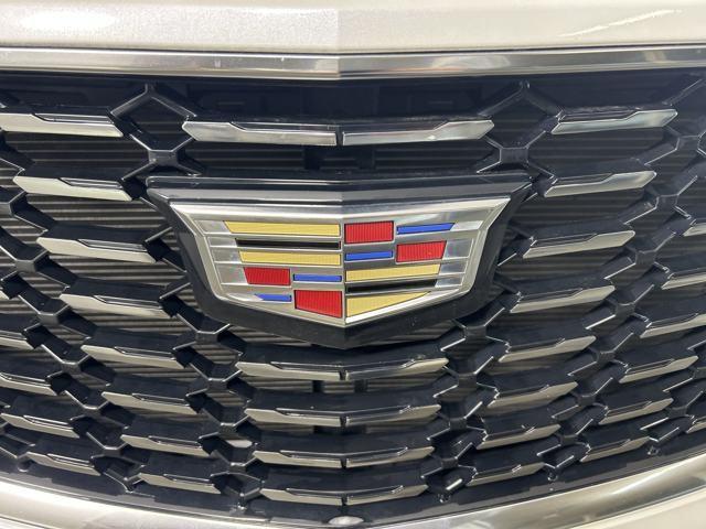 used 2023 Cadillac XT4 car, priced at $28,990