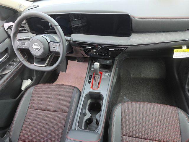 new 2025 Nissan Kicks car, priced at $28,582