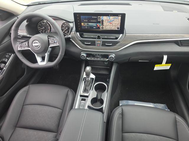 new 2025 Nissan Altima car, priced at $32,267
