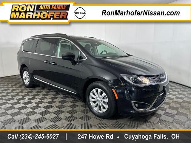 used 2017 Chrysler Pacifica car, priced at $11,990