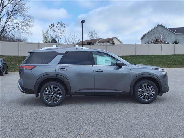 new 2025 Nissan Pathfinder car, priced at $47,565